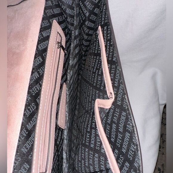 Steve Madden Blush Bmarcie Cross Body Bag - Picture 5 of 5